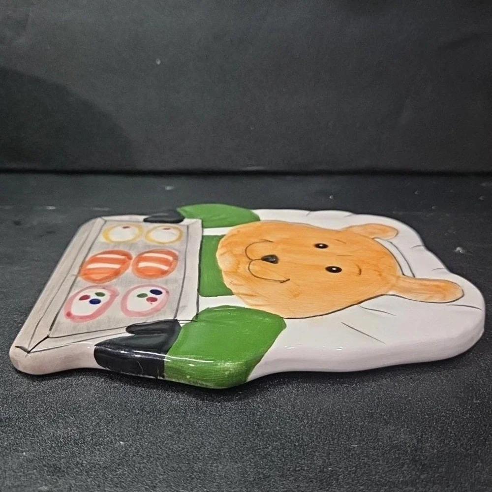 Bear Baking Design Hotplate,  Hand-Painted Ceramic‎ Kitchen Trivet, Accessory